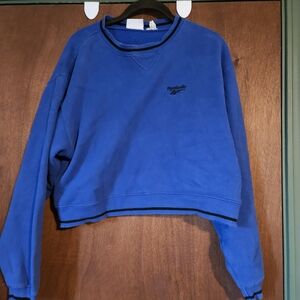 Reebok Women's Blue Cropped Sweatshirt